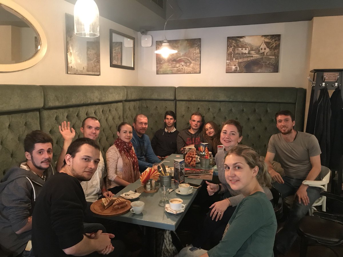 piterpy_meetup's tweet image. Ударно завтракаем тут ☕️🥐
#piterpy #piterpy_breakfast