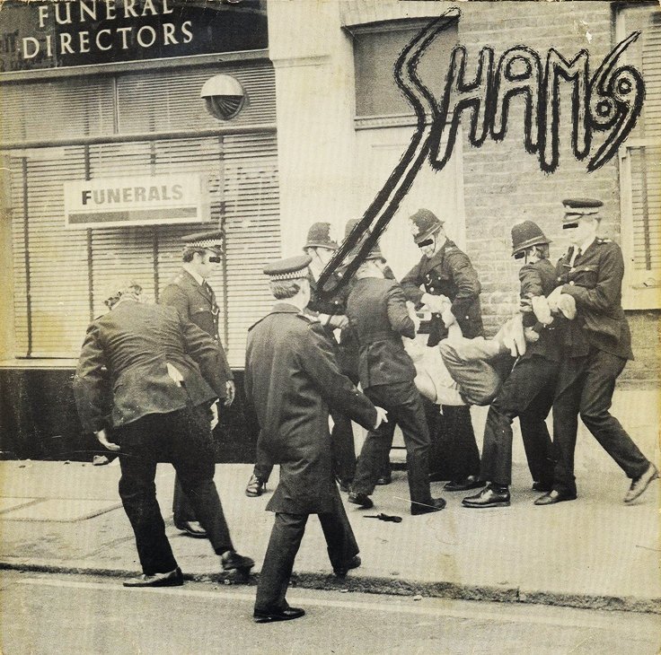 Sham 69 released their first single, “I Don't Wanna” in August 29, 1977 !!!
youtube.com/watch?v=NDvVX3…