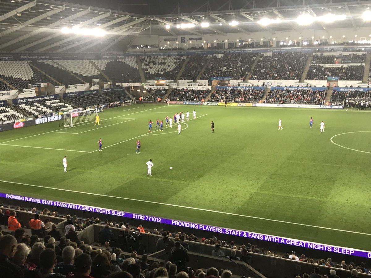 IceWithNoLemon's tweet photo. Swansea 0 Crystal Palace 1
Despite defeat I thought our young players did well last night
Went toe to toe with an experienced Palace side + caused a number of problems
Defeat is disappointing but plenty of positives
#SWACRY #CarabaoCup #Swans ⚽️ 🏆 https://t.co/VB8y47BqCF