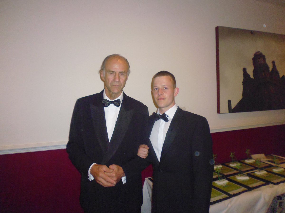 Chris_Renewable's tweet photo. 2014 National Awards- with Sir Ranulph Fiennes 

I got to walk him to his taxi that evening. I don't know why as he went to get in to the car I said "mind your head Ranulph"

Months before he did 7 marathons, 7 days, 7 continents. 

"Mind your head", really Chris?
@EEAWARDS2018 https://t.co/nnyNoLAq75