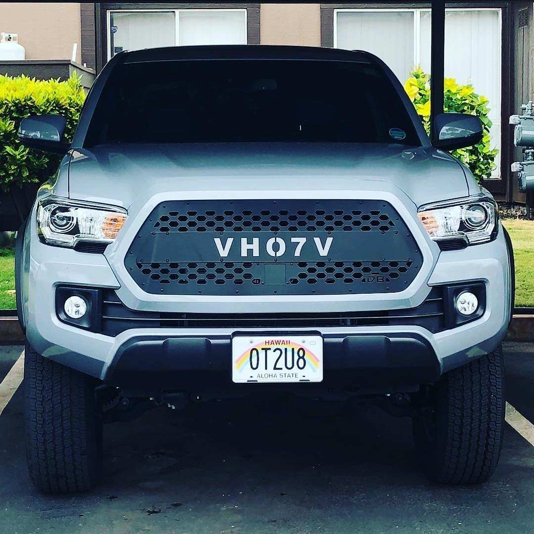 VH07V's tweet photo. How's this cherry custom grille by #dbcustomz? 🙃 I swear, we have the best supporters in the world! #findYOURaloha at https://t.co/MCqJpA8oNf! #AlohaRevolution 🙃🤙🏼 https://t.co/sNBwVTAV9h