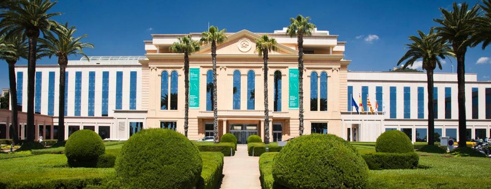 Neuroinstitut_'s tweet photo. El Centro Médico #Teknon, al que pertenecemos, es uno de los hospitales líderes del sector sanitario privado en #España gracias a la alta calidad de su #servicio #médico y asistencial en un entorno que combina la atención personalizada con el apoyo de la última #tecnología https://t.co/GvuRkOoddl