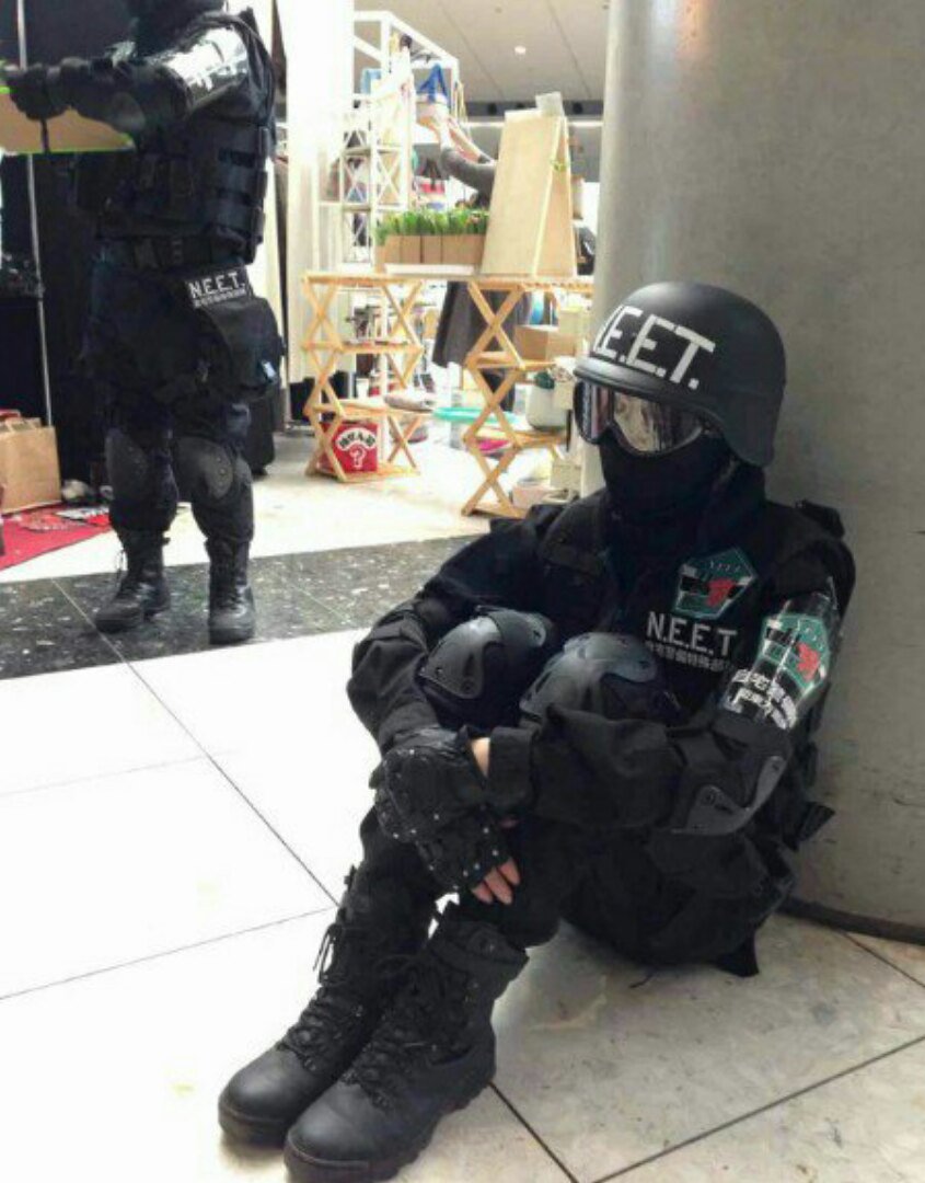ОМОНОВЕЦ NEET
