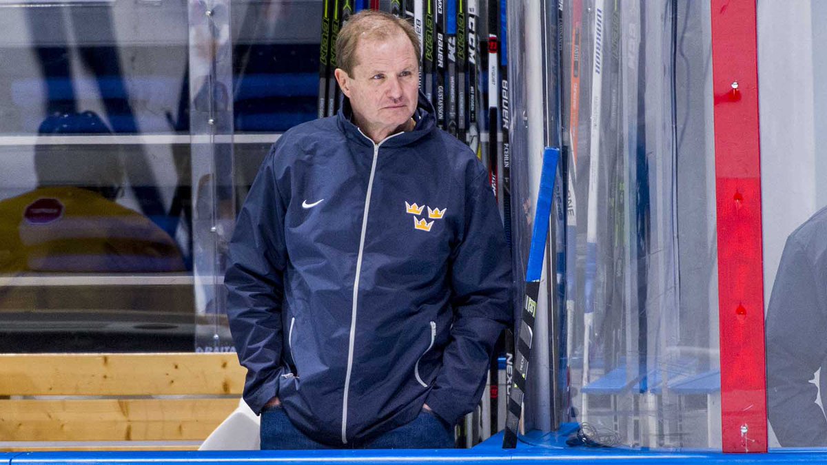 TYCKER DET PRATAS FÖR LITE OM DET
Förre Tre Kronor-ledaren: ”Har mött dem som har mått oerhört dåligt innan pucken släpps”
hockeysverige.se/2018/08/29/par…
#twittpuck