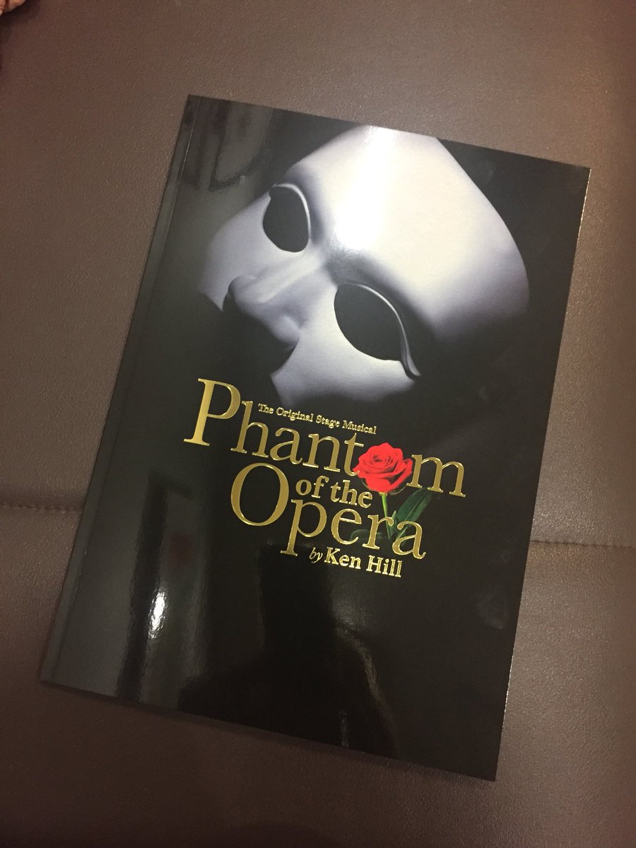 Opening night tonight 😬😬😬 #Tokyo #Theatreorb #phantom #kenhillphantom