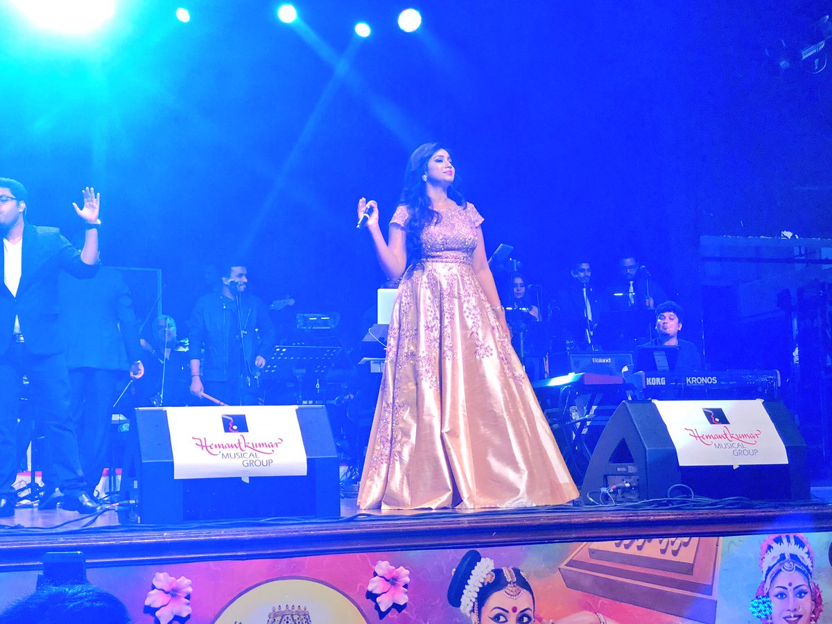 A_for_Shreya's tweet photo. One of my fav clicks of @shreyaghoshal from #SGLiveWithSymphonyInMumbai #12aug18 absolute #iPhone clicks ♥️ #GoldenVoiceLady https://t.co/7jGR91e29t