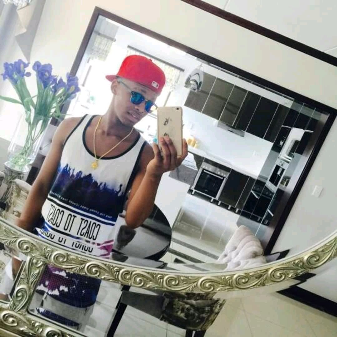 qwabe_prince's tweet photo. #NewProfilePic https://t.co/2ZF5s7X3YH
