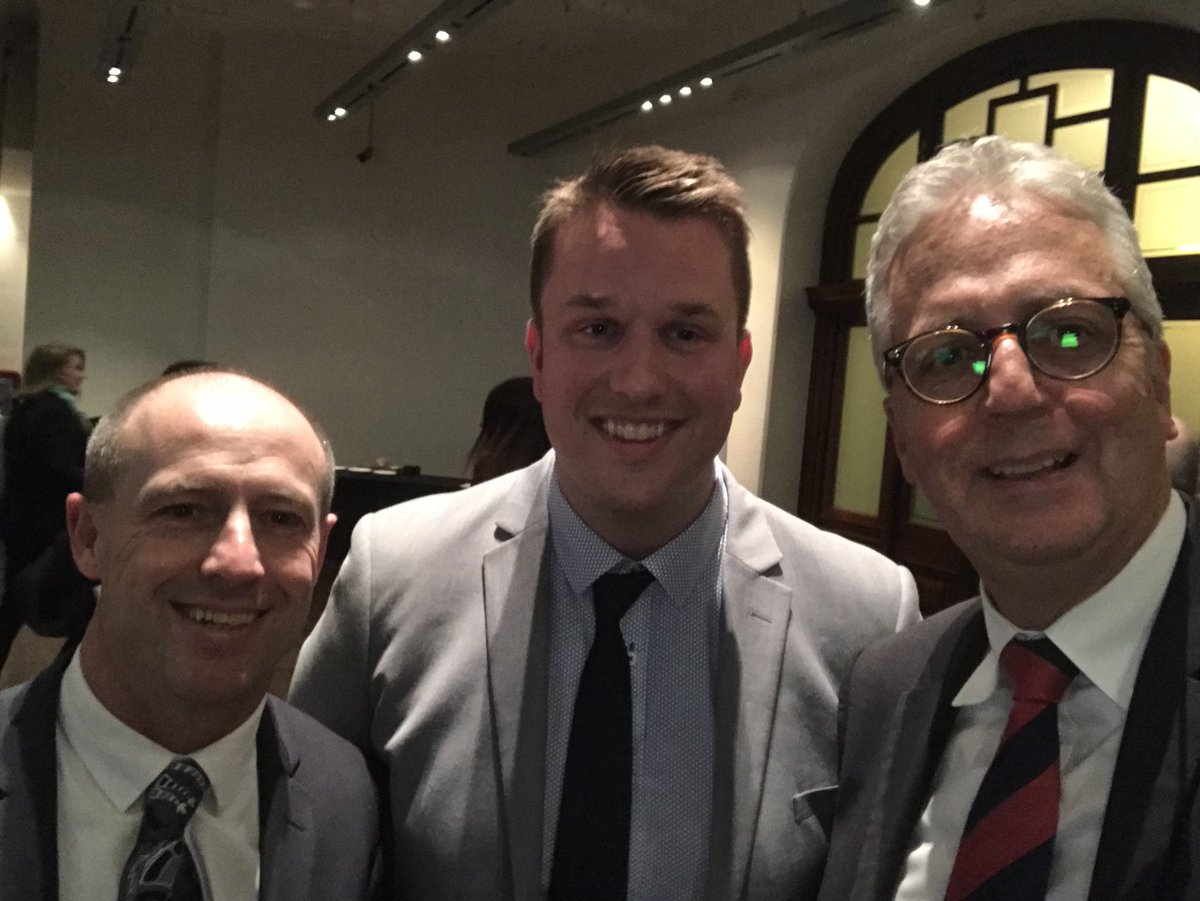 Fantastic to meet DoE Secretary Mark Scott this afternoon at the NSW Minister’s and Secretary’s Awards for Excellence, hosted by the Public Education Foundation. Congratulations to all award recipients! #NSWExcellence18