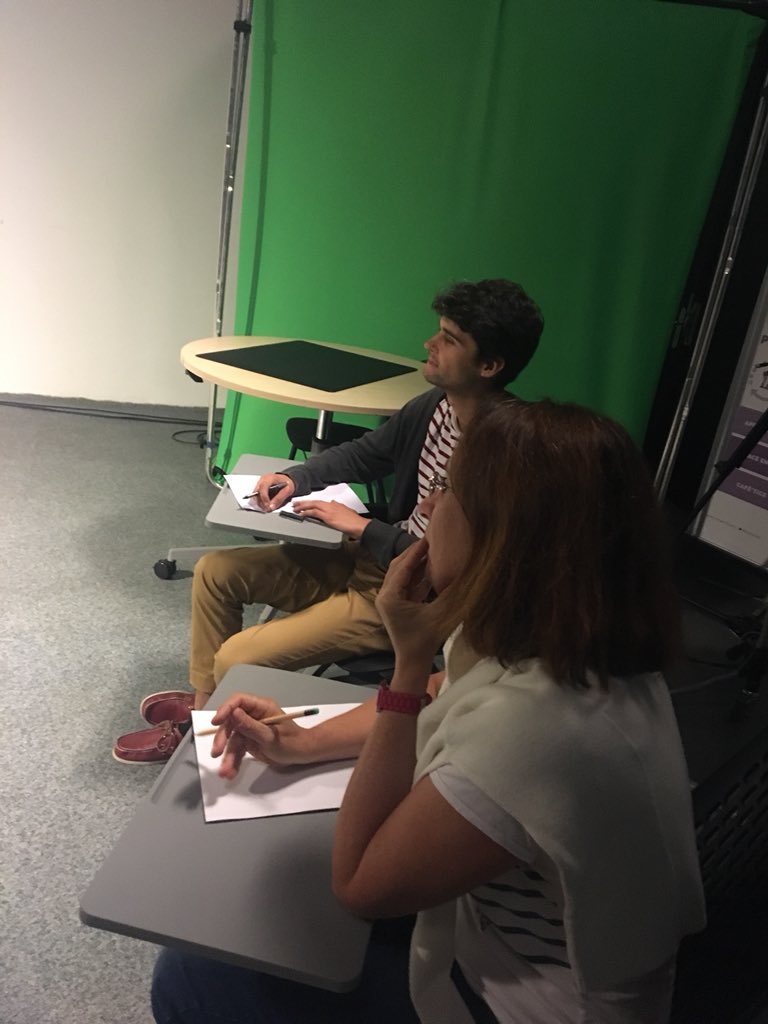 CemuCaen's tweet photo. 📹Dernier tournage pour le #MOOC de remédiation en orthographe...
Et pas des moindres ! C’est le jour de la dictée ✍️
👉 Lancement du cours le 26 septembre 
👉 Inscription https://t.co/mI6xPB9Ywf https://t.co/gXhQUzFIY8