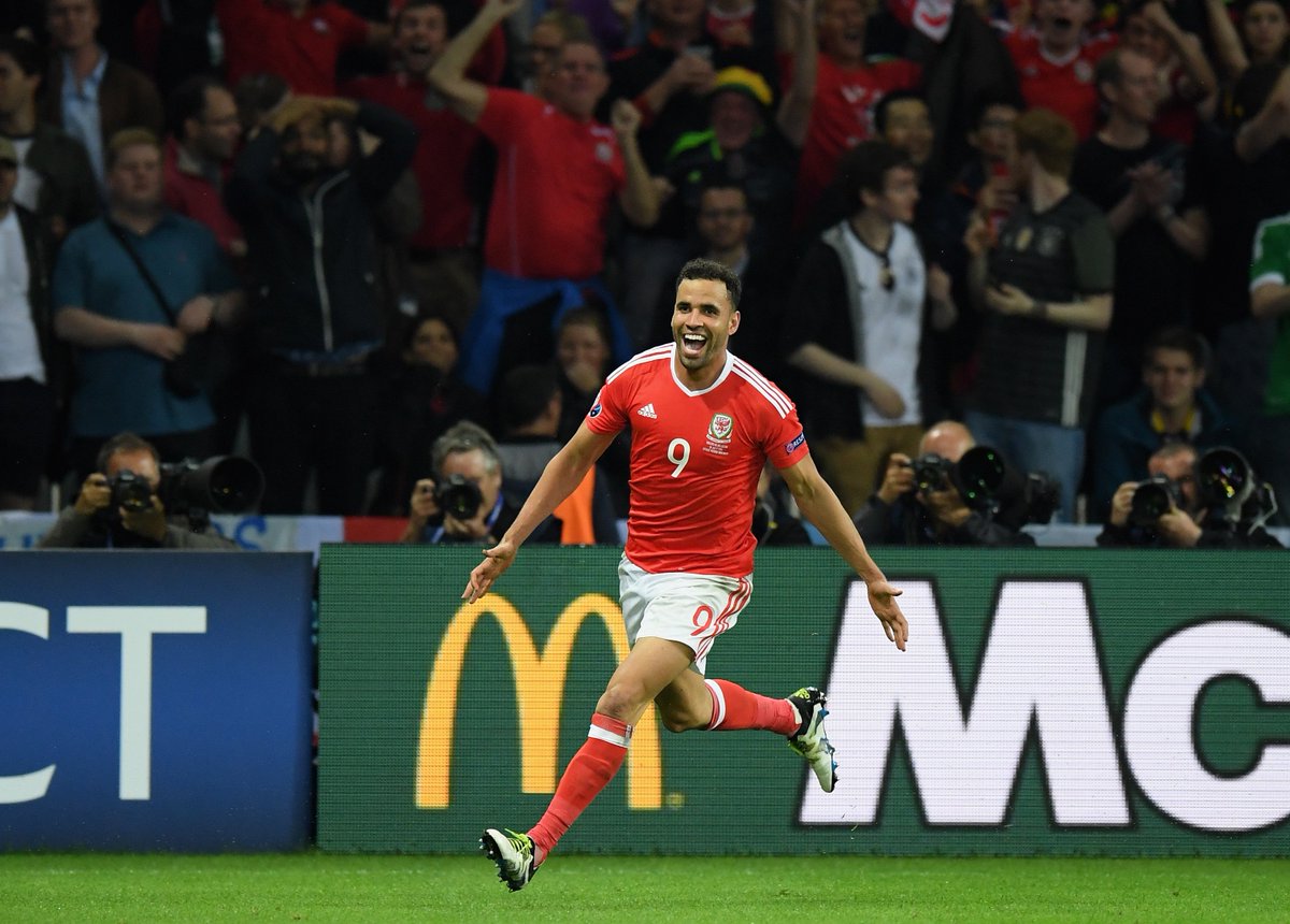BBCSportWales's tweet photo. Wales fans will always remember Hal Robson-Kanu for this ๐
The night he pulled the "Cruyff turn" on Belgium and fired Wales to the Euro 2016 semi-finals.
He's retired ๐ https://t.co/Hs3vv1iOgs https://t.co/c0FkSDASm8