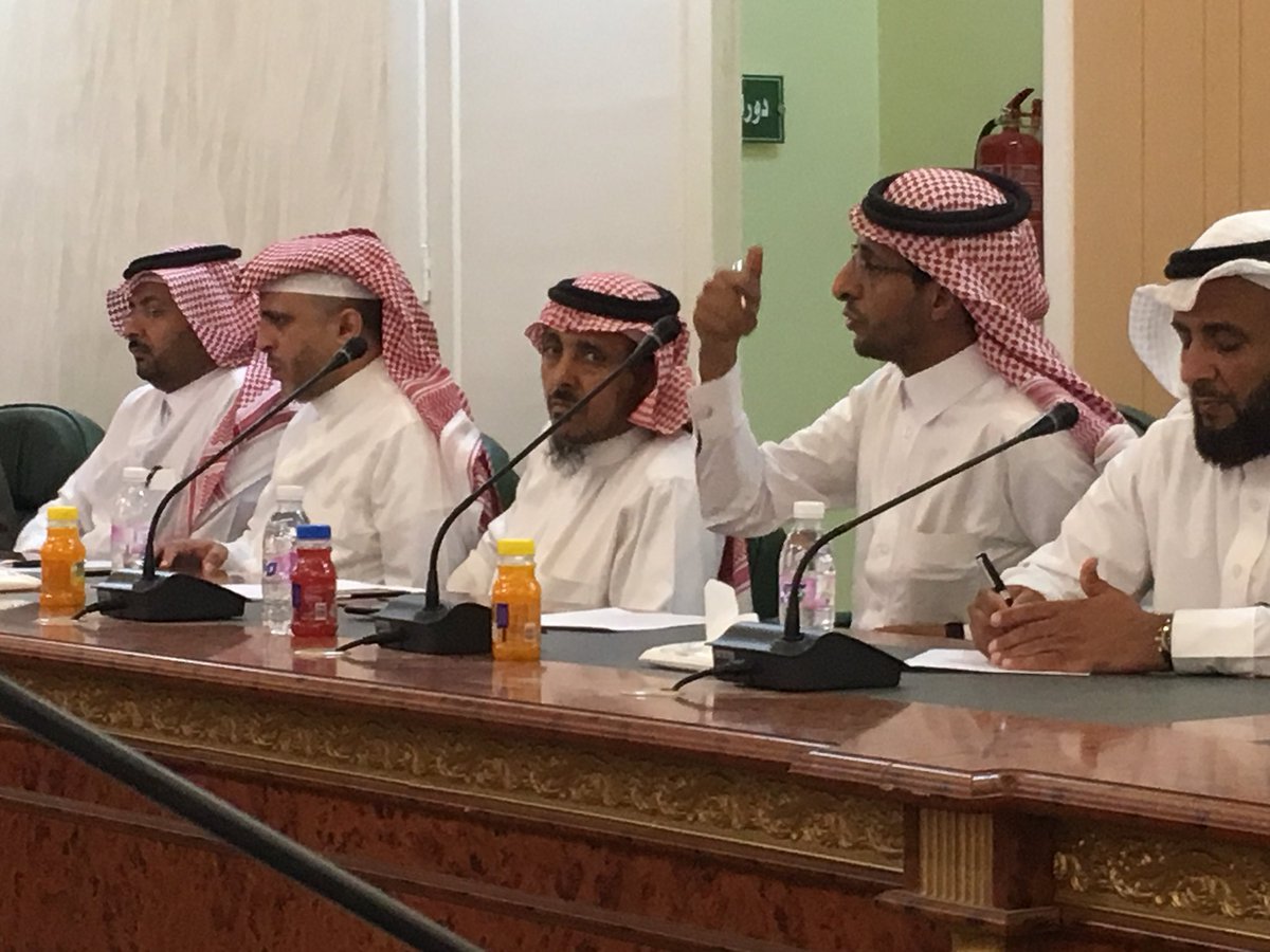 HealthyCity1998's tweet photo. سعادة محافظ المندق يرأس الاجتماع التحضيري لفعالية هايكنج السعوديه والذي سينطلق بمحافظة المندق خلال الاحتفال باليوم الوطني 88 للمملكه العربيه السعوديه https://t.co/Kj5SY2hEqi