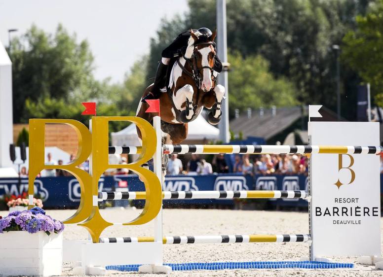 UlyssMorinda's tweet photo. Good luck to ULYSS Morinda & Rik Hemeryck in Nations Cup of CSIO Gijon, Spain @GijonHipico #hípica #caballos #CSIO2018 https://t.co/Kj3Xm2y6ix