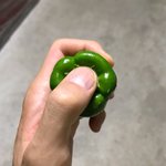 今までの煩わしさは何だったの!簡単にピーマンの種取りがとれるんだけどw