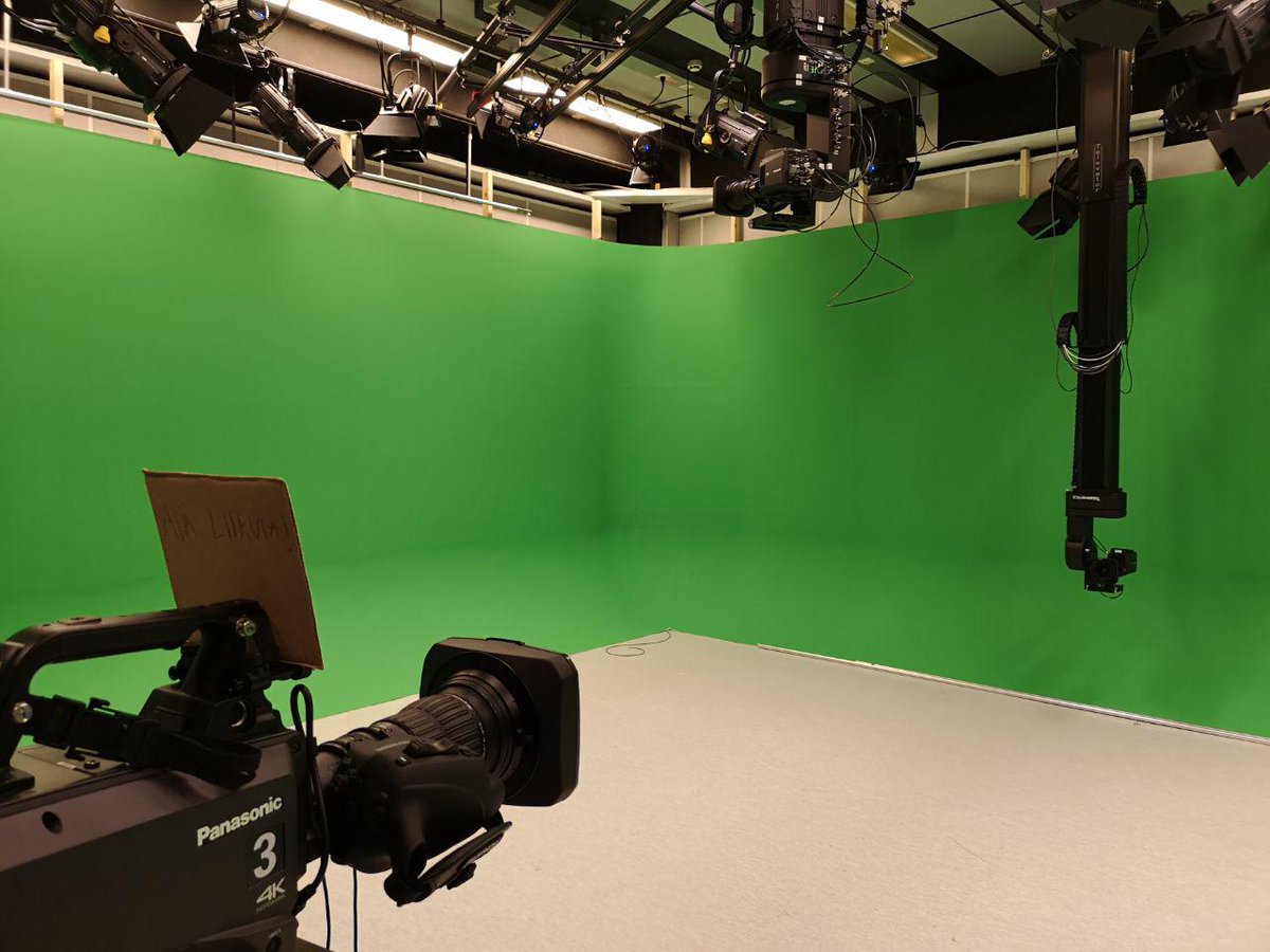 Tilannepäivitystä Pasilasta. Uutuuttaan hohtava virtuaalistudio alkaa olemaan iskussa. #streamteamnordic #virtualstudio