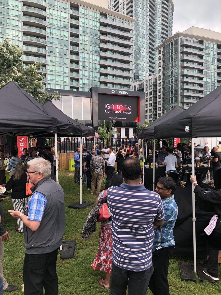 Hanging out in the backyard at the <a href="/Rogers/">Rogers</a> Ignite House #LifeatRogers #IgniteEveryday