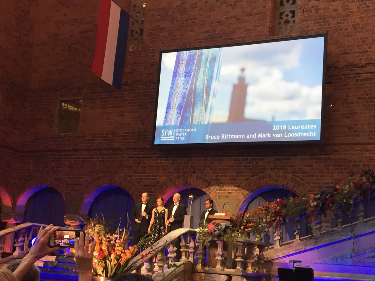 KarinOlof's tweet photo. Congratulations Professors Loosdrecht & Rittmann - laureates of #SWP2018 #WWWeek2018 for vital research & work 4 clear & safe water in benefit of both humans & society 💦🌍🌎🌏💦 #SustainableDevelopment #Agenda2030 https://t.co/yjuNjEfa7P