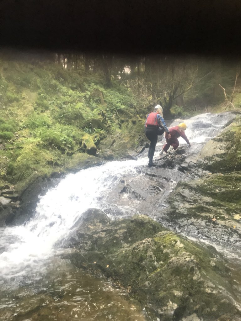 itunney's tweet photo. Gorge walking. Waterfalls, jacuzzi and plunge pools. 😃
Refreshing fun!

@StBrendansYoker https://t.co/kW5GcFMVee