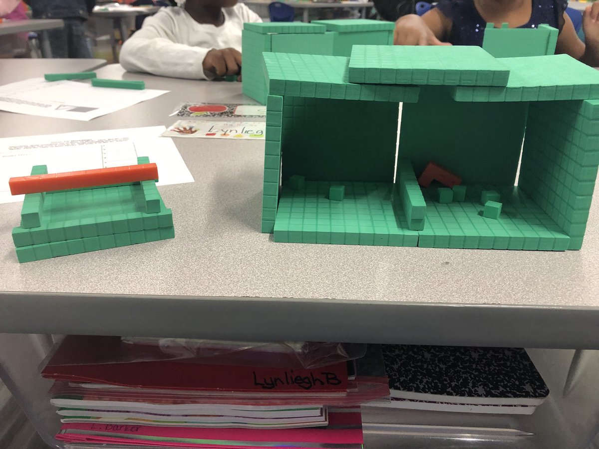 miss_fry3's tweet photo. Having fun with base ten blocks! I am excited to try it again tomorrow with a few changes, more challenges, and student-friendly goal writing. #steammath @HMSANTAFE @HMC1Proud @clmerkerson https://t.co/uERee4A5oW