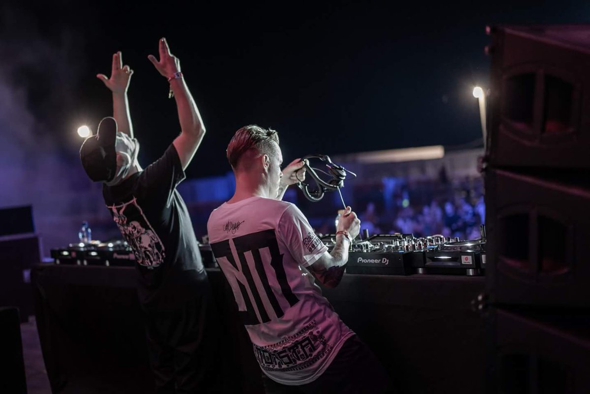 J0wyy's tweet photo. The Best B2B in the Fucking World @FuntCaseUK @CookieMonstaDUB 

🙅‍♀️🙆‍♂️❤ https://t.co/JCVRFSCouA