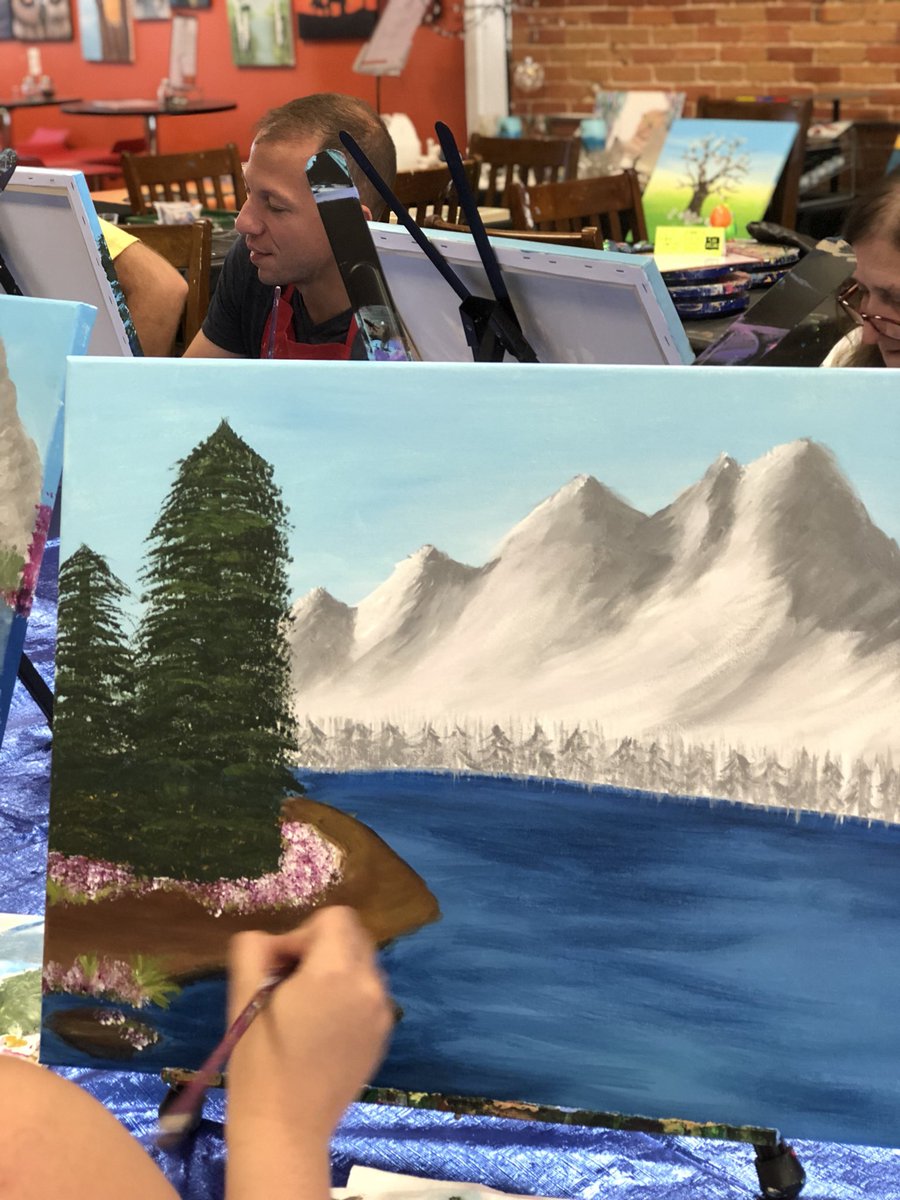 The_Offbeat_Owl's tweet image. Check out our calendar! toopaint.com