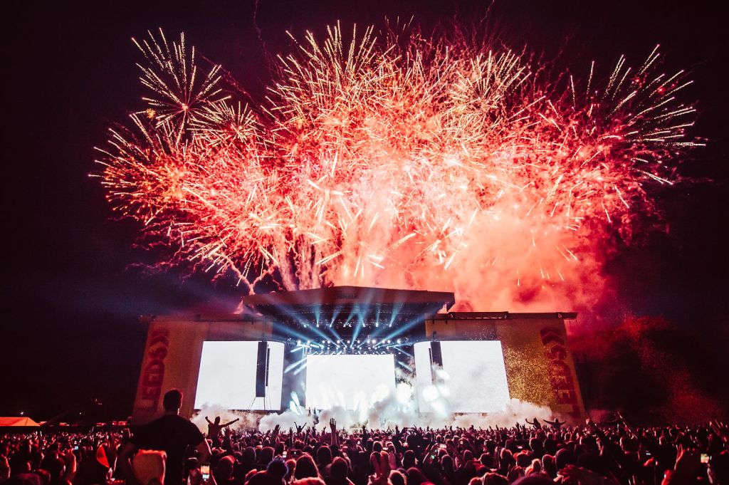 LouderWordsMag's tweet photo. FESTIVAL REVIEW: Leeds Festival 2018 – Zondag https://t.co/wuhwGYSpa1 https://t.co/o9evMxyMAl