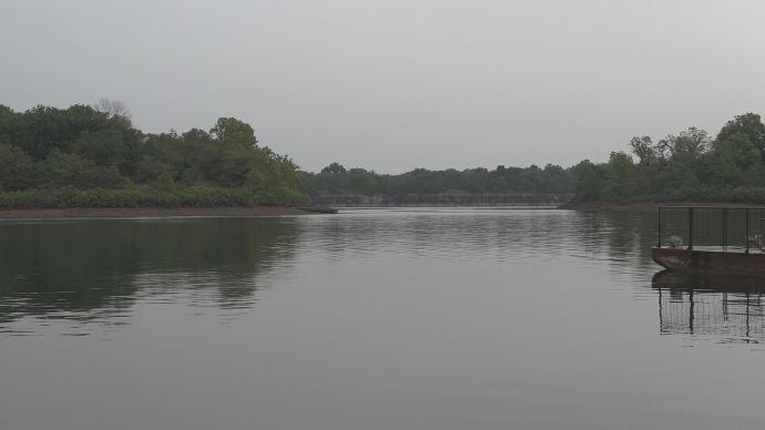 Warning as you get ready for the last big boating weekend of the summer. Despite recent rain, the water levels on some lakes remain low which can cause hidden dangers for boaters. >>>ky3.com/content/news/S…