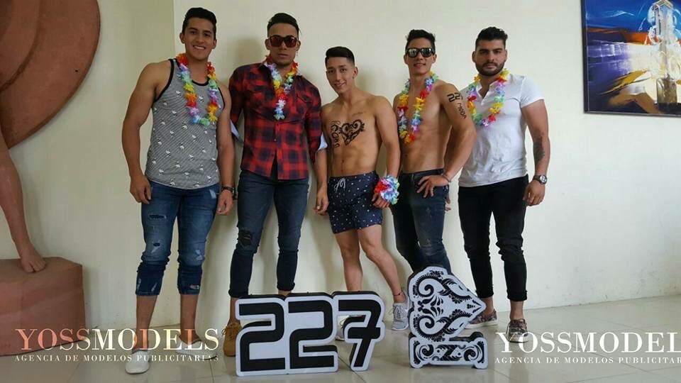 YossModels tweet media