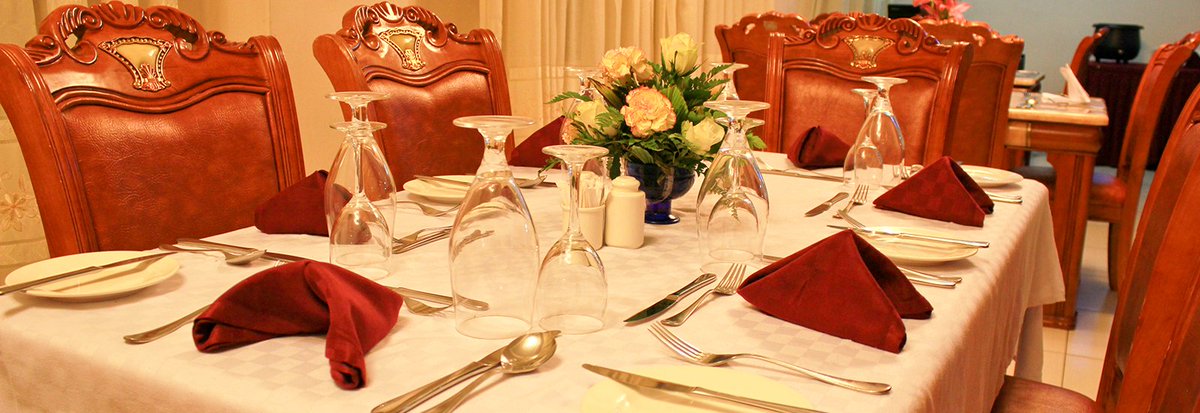 KeRelated's tweet photo. Well equipped conferencing is what you need to host your seminars and Business meetings in Nairobi!@hotelhennessis is it!!!While at at it,the chefs will serve you with great delicacies at the Marble Pandora Restaurant.
For more info contact:
info@hotelhennessis.com
+254701111844 https://t.co/nB2hecl0wb