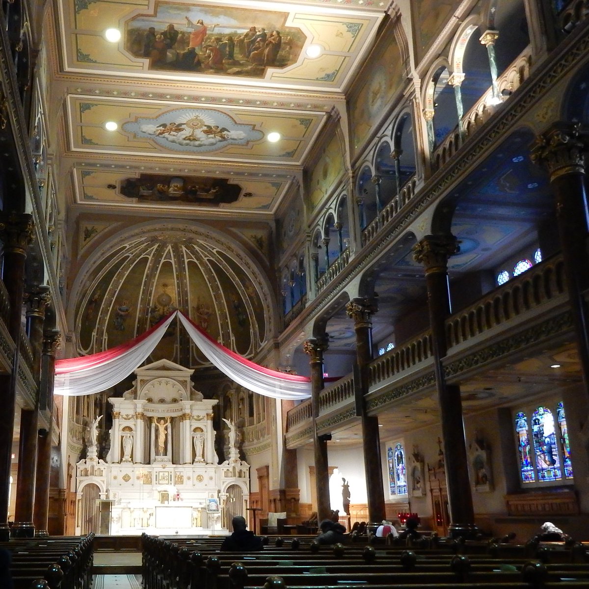 Il y aura des Journées portes ouvertes des églises du <a href="/diocesemontreal/">Église catholique à Montréal</a> les 8 et 9 septembre! À ne pas manquer pour voir les richesses artistiques qui s'y trouvent! 
<a href="/PasserellesCoop/">Passerelles Coop</a> <a href="/Nuitdeseglises/">La Nuit des églises</a> 
Pour les curieux, mon texte sur le sujet (2015): cbernier.wordpress.com/2015/08/28/une…