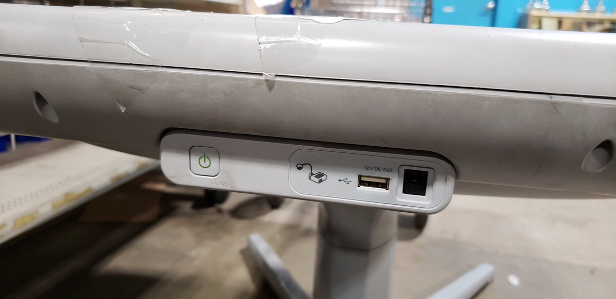 ReStoreKC's tweet image. #SmartTables at #DeramusLocation! Comes with Window 10 Professionals - only 10 left! Have seen as high at $14,000 brand new, we have priced at $995.
#RestoreKC #HabitatKC