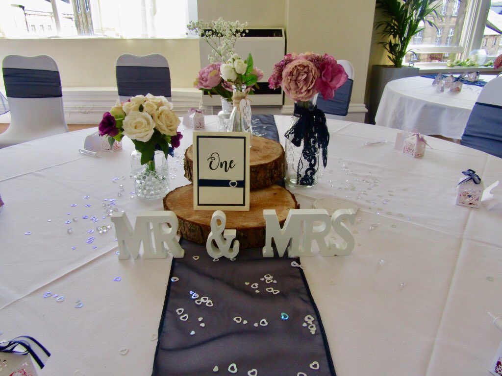 Royal Kings Arms tweet media