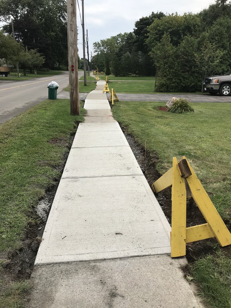 Dave_Augustyn's tweet photo. You may have seen these across the Town recently...
Not only do we construct new facilities and infrastructure, we are also committed to fixing up older infrastructure, like this sidewalk replacement.
#ImprovingPelham
@TownOfPelham https://t.co/LD2aDS4Q0T