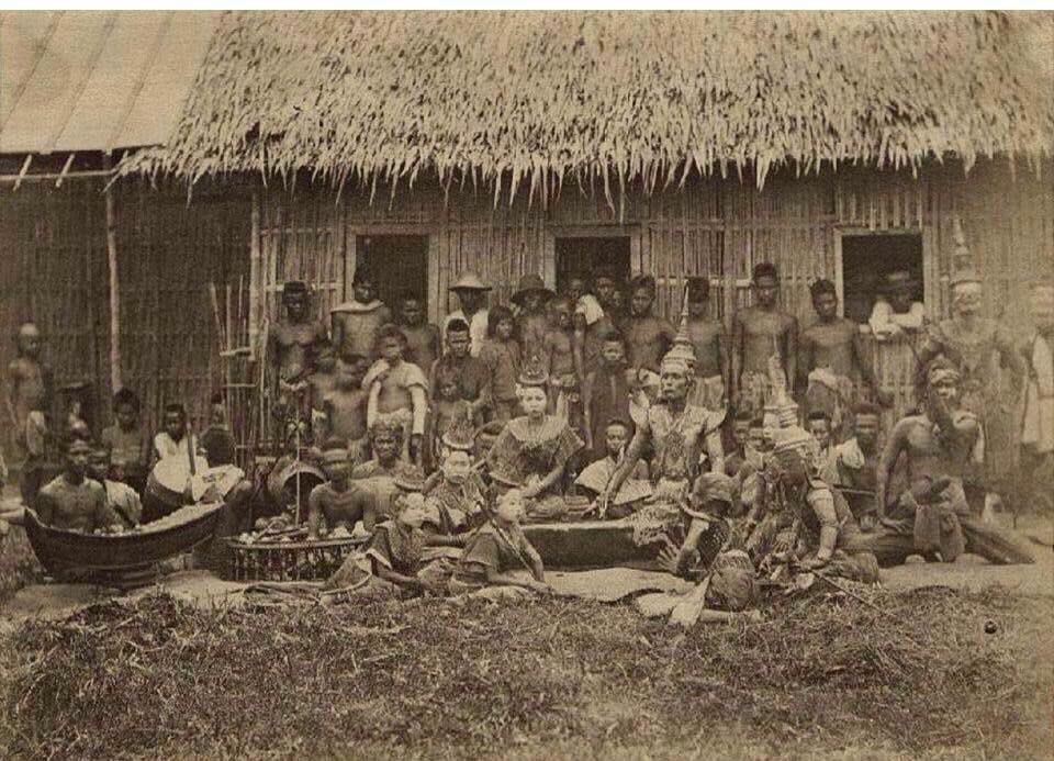 Leviken5's tweet photo. #ItisCambodianCulture #Cambodia #ល្ខោនខោល #ល្ខោនខោលជារបស់ខ្មែរ #NotThaiculture ❌❌      Cambodia 🇰🇭🇰🇭🇰🇭 https://t.co/Hew7JF79Ey