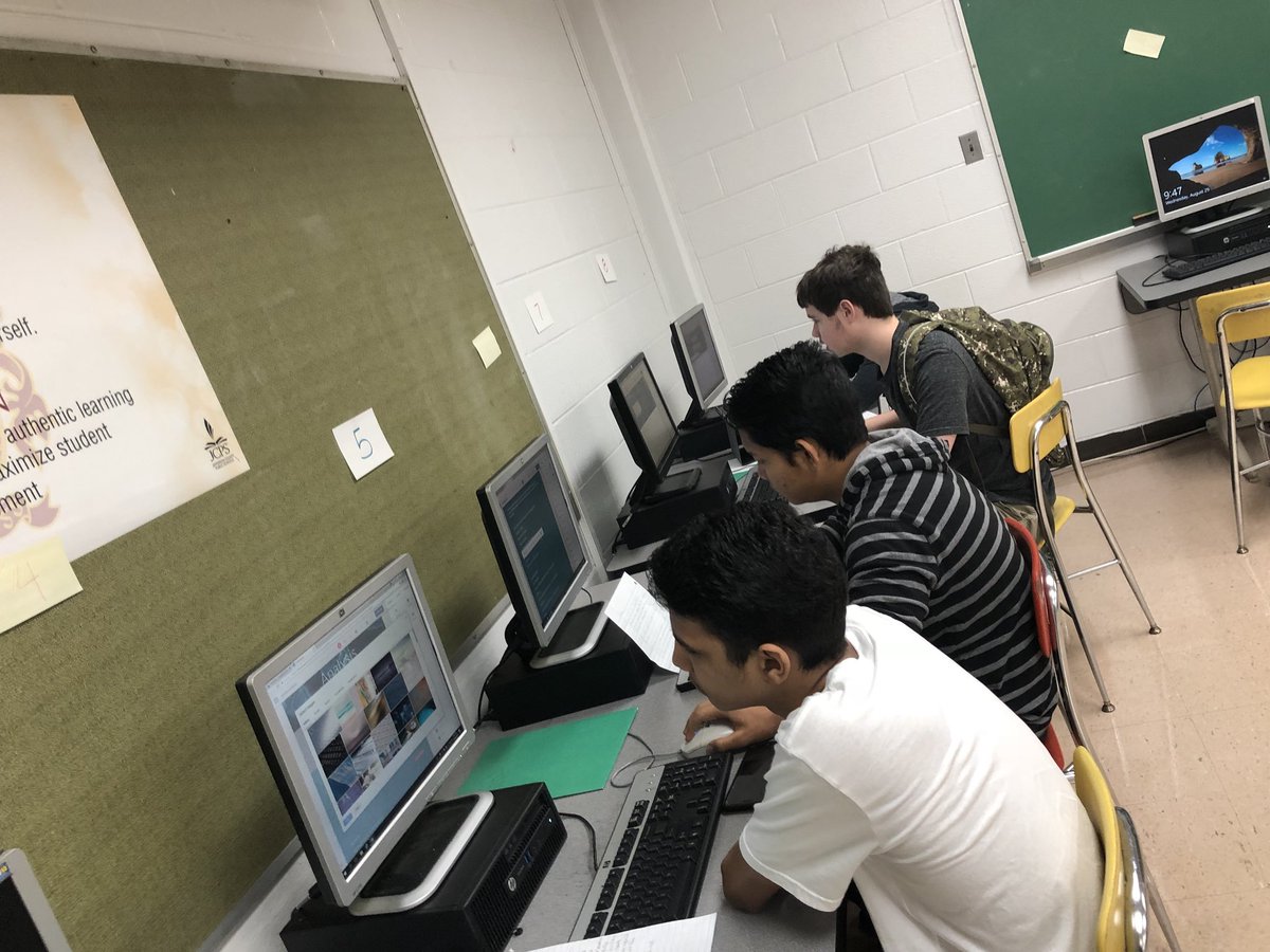 DHSchemteacher's tweet image. Students constructing their first #googlesite on different careers in #forensicscience. It’s enjoyable to watch them learn how real-time #collaboration looks like using #Google. @doss_principal @Doss_High @Doss_STEM #GoogleEDU #edtech