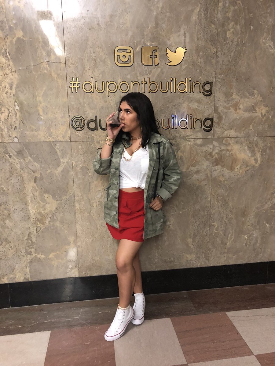 stephhhany's tweet photo. 🤫♥️ #dupontbuilding https://t.co/nG7LaHFDJy