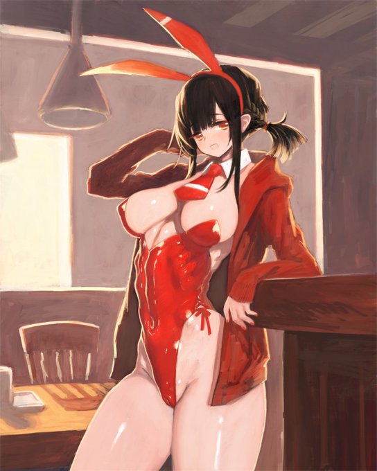 上半身は筋肉質で下半身むちむちのバニー 