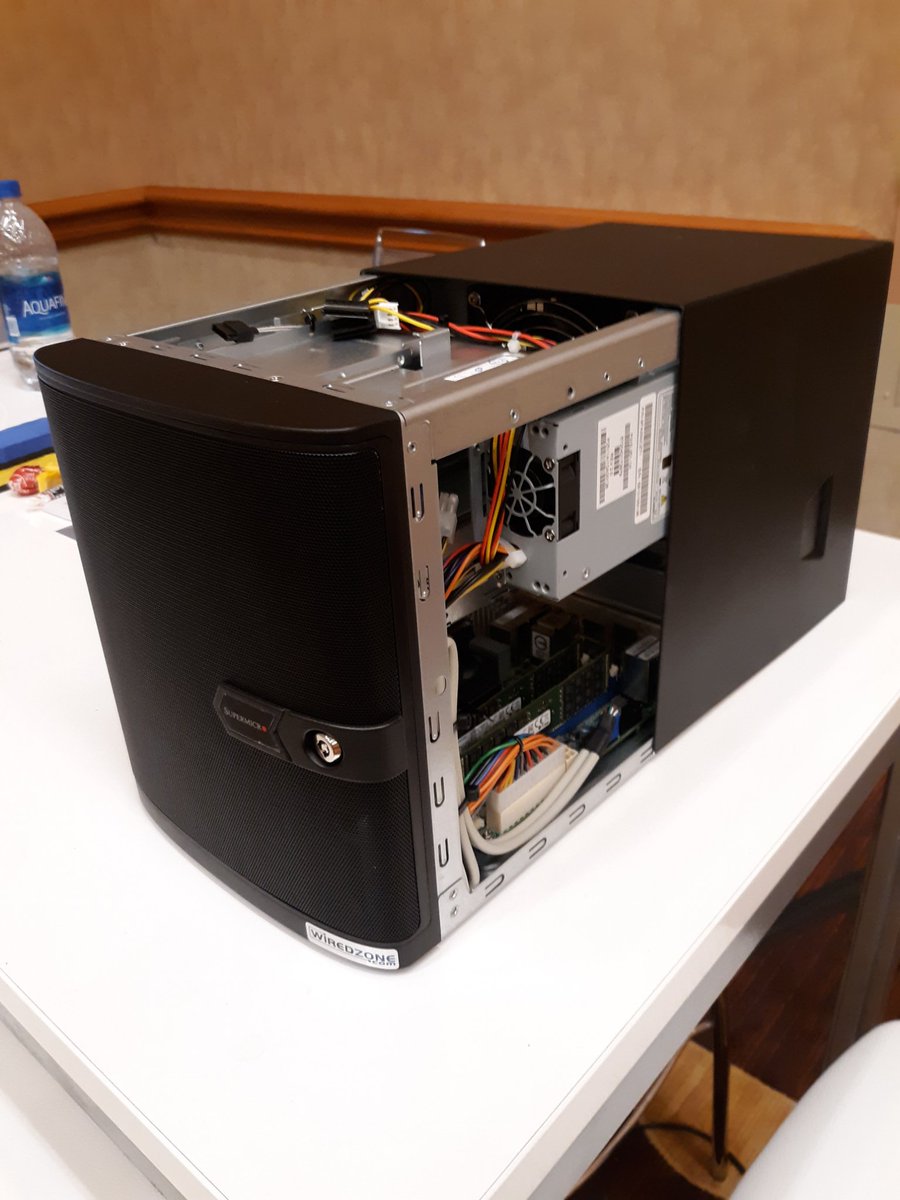 vmexplorer's tweet image. #VMwareTAM customers come to #TCC at #vmworld for your chance to win 1 of 2 home labs! #vmworld2018