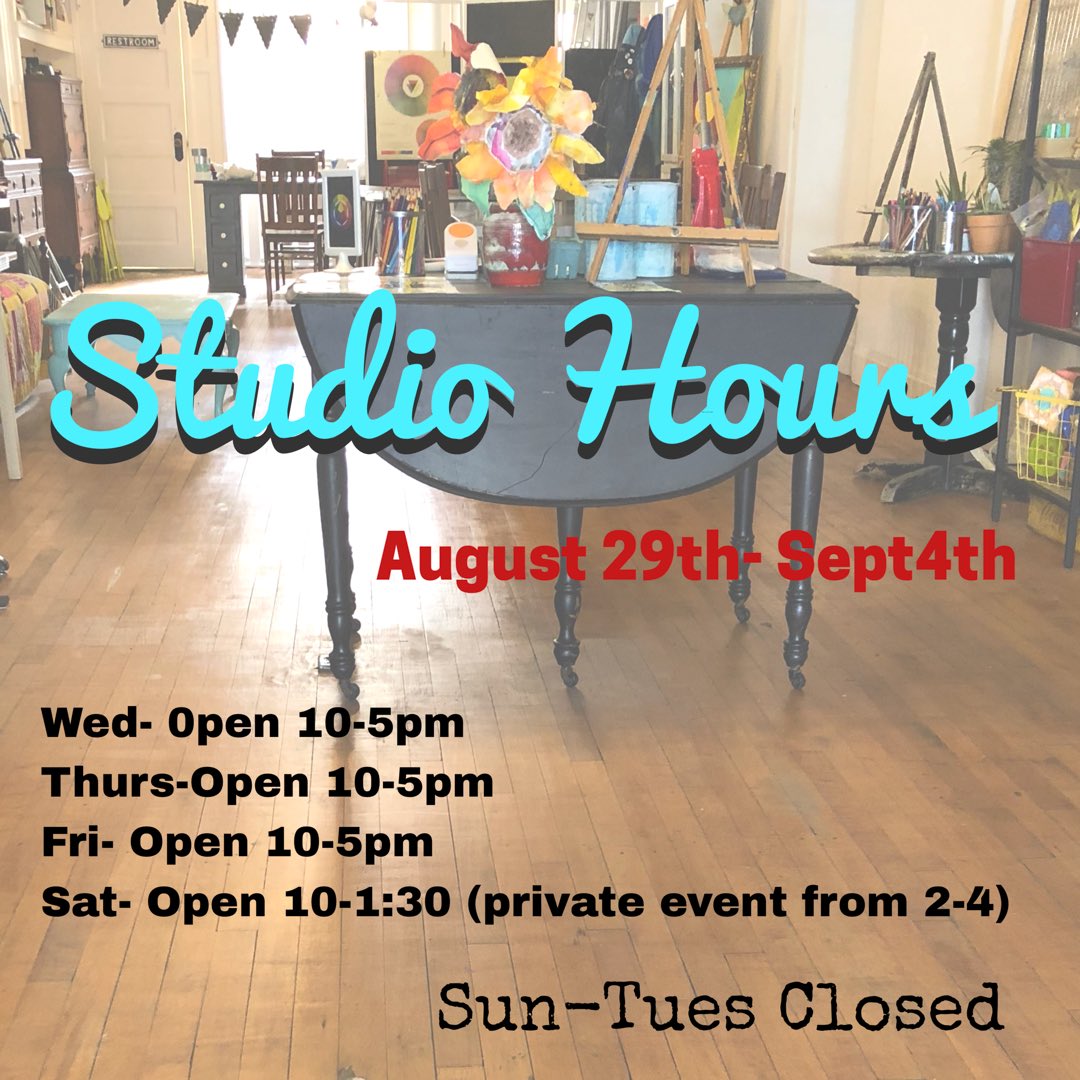 CaravanClasses1's tweet photo. We are open this week and ready to make art with you! Pop in for a project that takes 2-5 minutes or choose something from our menu that you can work on for longer. #caravanclassesstudio #noblesvilleindiana #hamiltoncountyindiana #downtownnoblesville https://t.co/mhZllXiW6b