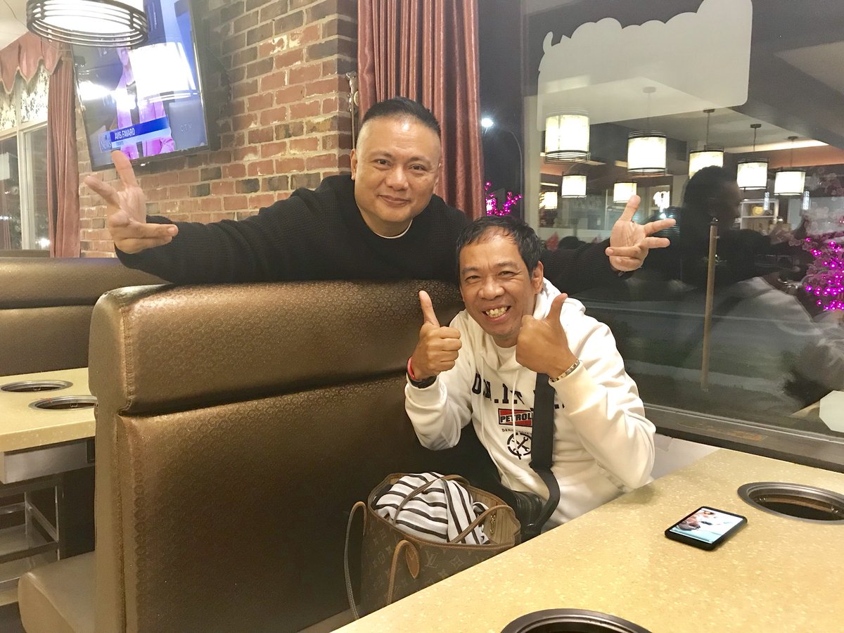 AndrewE_Dongalo's tweet photo. Welcome to Canada my brother Long Mejia and comedianes Petite, Dandan and Matte...!!! Now waiting for @rufamaequinto and Team #GagOverload is complete...!!! #ReadyToRock 🇨🇦🇺🇸 https://t.co/ynuInahQAv
