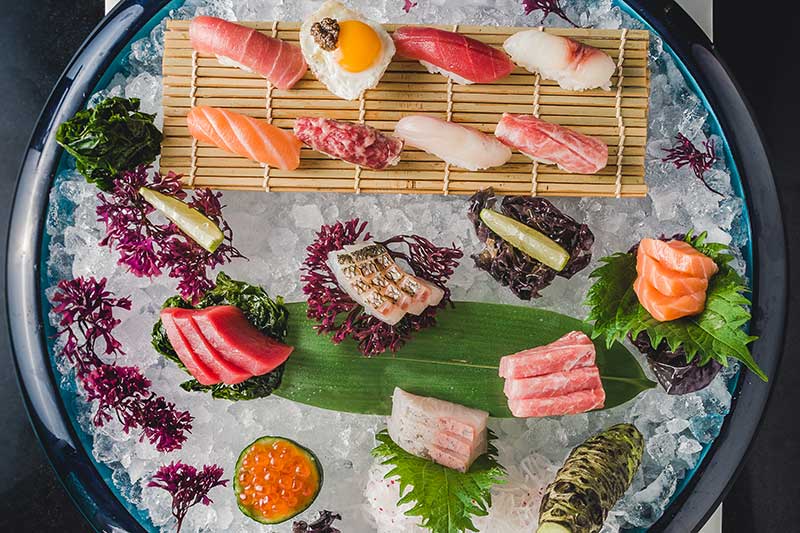 Paparazzi alert - the Aldwych is getting a new celeb-backed restaurant. Spanish/Japanese ZELA features Ronaldo and Enrique Iglesias as partners hot-dinners.com/201808297566/G…