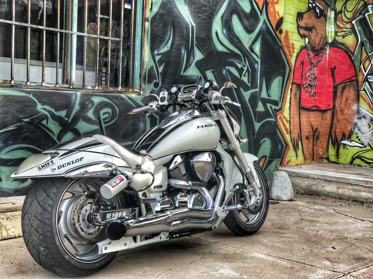 602_busa's tweet photo. Just chillin...
#busahate #602busa #m109r #azgraffiti #teamsuzuki #suzuki #bikelife #realbikes #phoenixaz #phoenix #arizona #azbikelife #wallart #motorcycle https://t.co/IDe1Jek1Vo