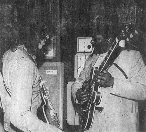 re68271894's tweet image. BB King once said : &quot;Peter Green has more talent in his little finger
that I have in my entire body&quot; 
and  &quot;He was the only that gave me 
cold sweats&quot;
#blues #guitarmasters #singers #songwriters  #legends 
#BBKing 🙏  #PeterGreen #fleetwoodmac #founder