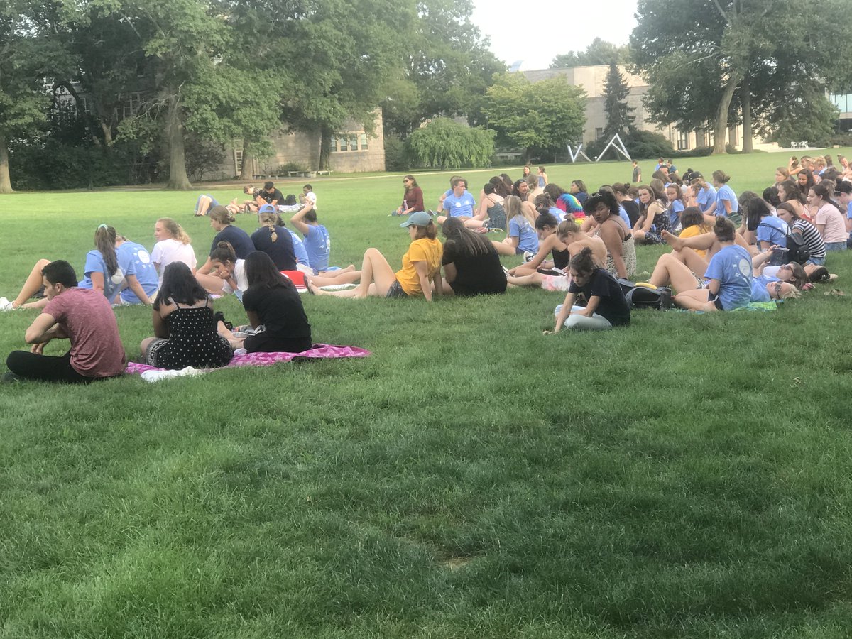 CoCoWoRow's tweet image. The first of many days back on Temple Green - Convocation matriculating the Class of 2022.  Welcome back to all Camels!  #Home2Conn
