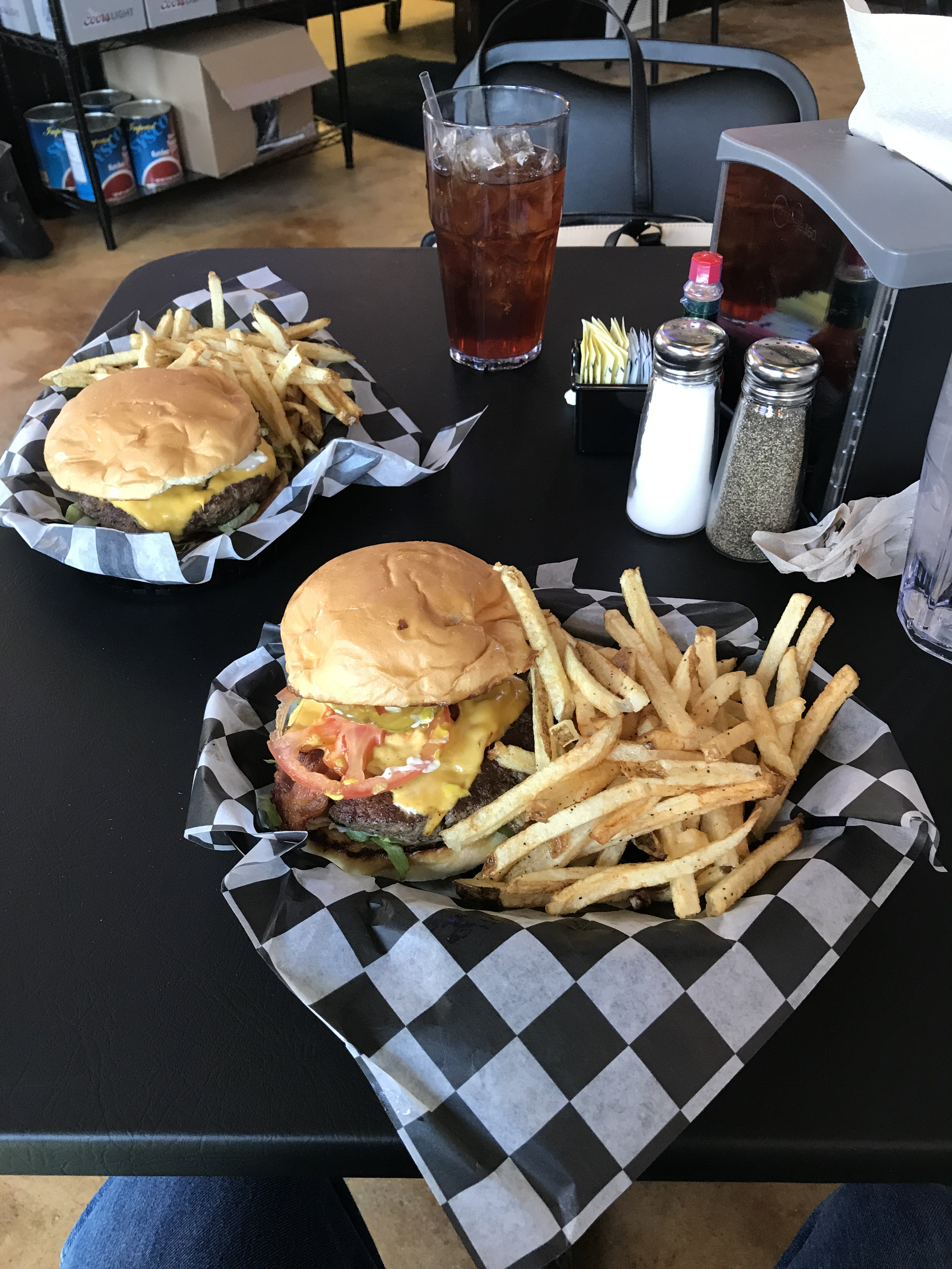 Handle Bar & Grill (HandleBarGrill1) / Twitter