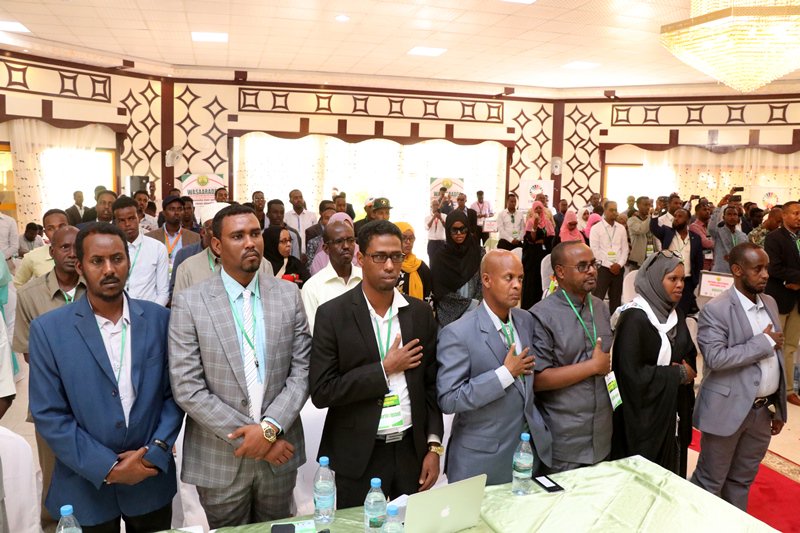 Somaliland President Mouse Biihi Abdi hereby pledge to work together to achieve the goals set out for both the Somaliland National Youth Employment Strategy and Employment Accord @Somaliland National Employment Conference 2018 #Somaliland #SONYO2018 #EmploymentforAll