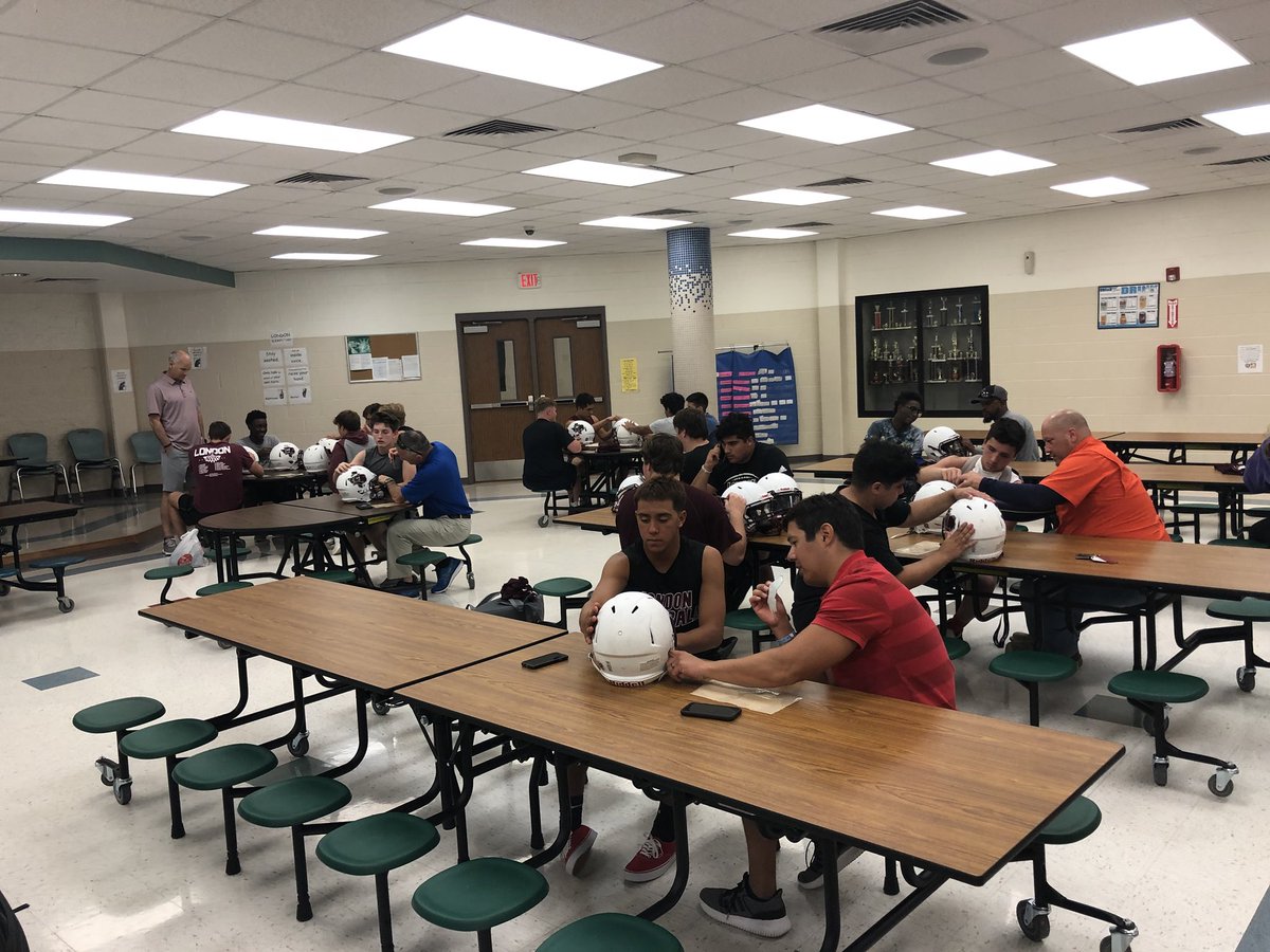cclondonpirates's tweet photo. Varsity football players with dads on Decal Night...first game is at Bishop this Thursday, 7:30! https://t.co/0qO9hmKOpA