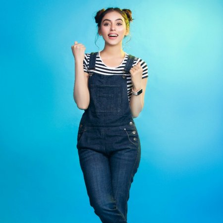 Celebcentralpk's tweet photo. 10 Of The Cutest Pictures From Maryam Noor’s Instagram That You Need To See
https://t.co/u1vzOT1q1F

#MaryamNoor #Fashiondiva #Glamqueen #Beauty #Pakistan #Instafashion #OOTD #inspiration #youngtalent #Styleicon #Instalife https://t.co/wbiQO7gYDI
