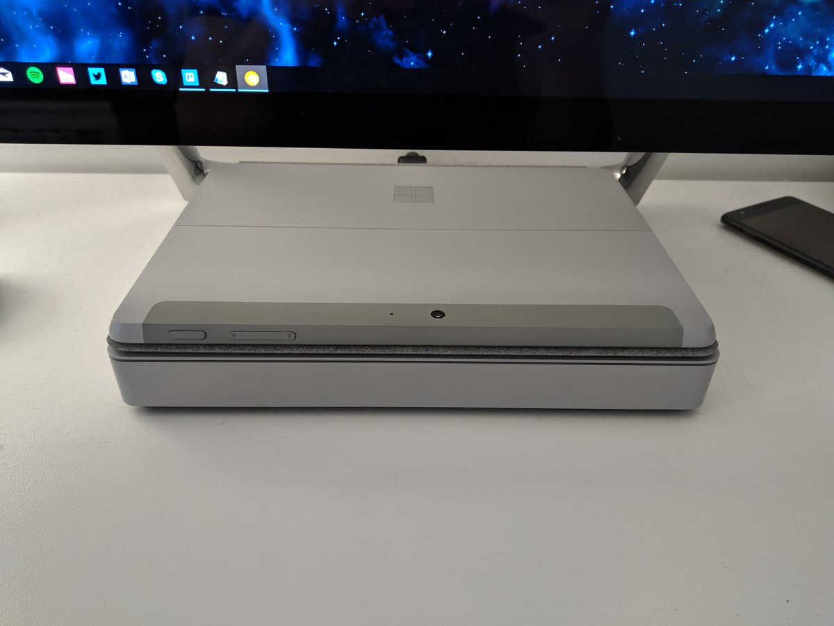 zacbowden's tweet image. OMG THE SURFACE GO FITS PERFECTLY ON THE BASE OF THE SURFACE STUDIO THIS CAN'T BE A COINCIDENCE