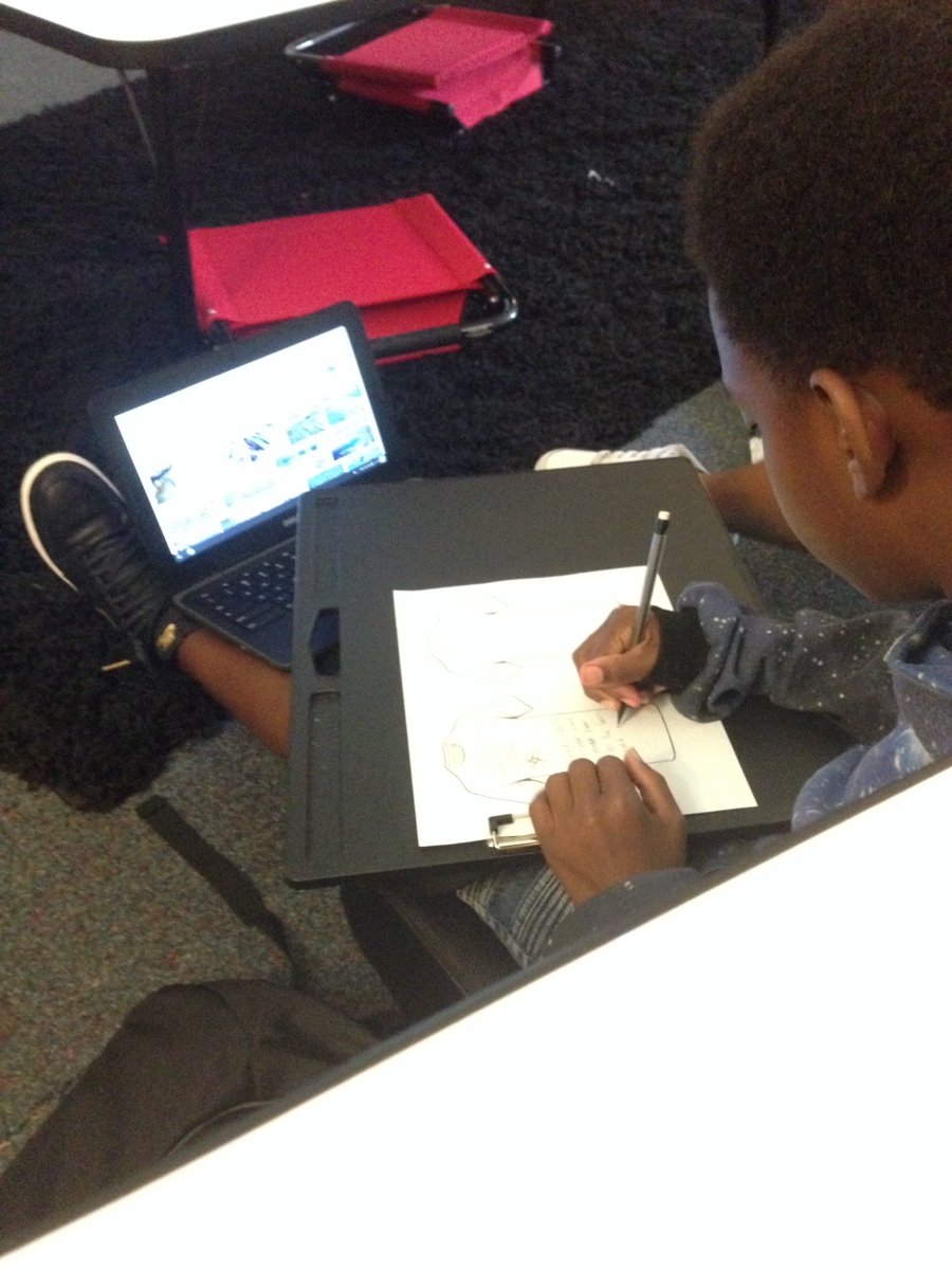 waddellsworld's tweet photo. We started our first #choice board assignments today! 😁✏️👍🏻 Students were working on a myriad of assignments, from @Flipgrid videos to tshirt designs. Excited to see what they create! 🗣🖍📝 @BryanCountyMS #IChoose... #studentvoice #studentchoice https://t.co/54zxVZ0v5G