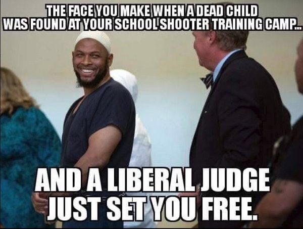 PartyReagan's tweet photo. Literally makes me sick that a judge let this happen. A JUDGE!! How the hell is she a judge?! #IslamicTerror https://t.co/TRCPNZgWYm
